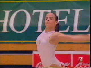 02CECayeF1.bmp (230454 bytes)