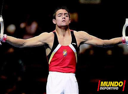 MartinezMDMundial03Anillas.jpg (20202 bytes)