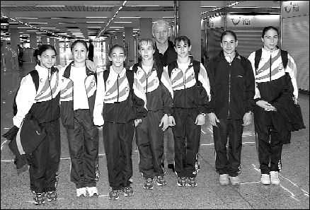 SeleccionAbril03Mallorca.jpg (25640 bytes)